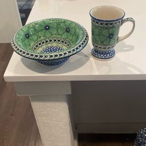Polish pottery Unikat 108A Green Pansies bowl and coffee cup.